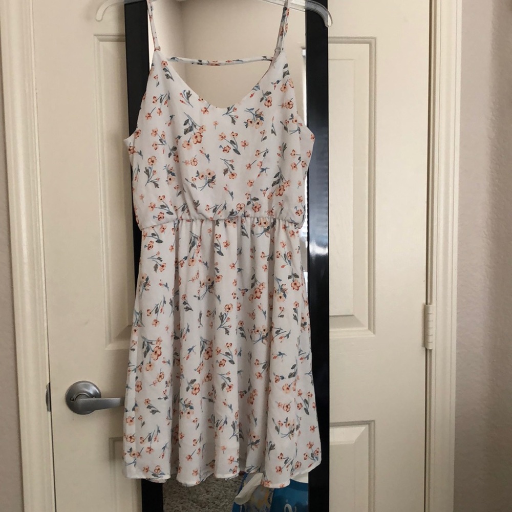 Lush Floral Dress SZ L